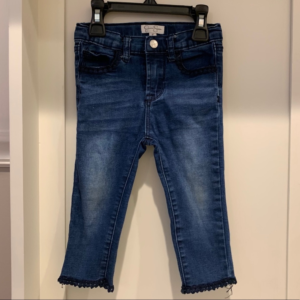 Jessica Simpson Crop Jean 3T